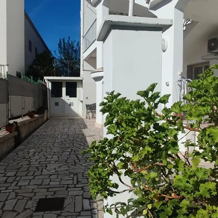 Casa Vivi מנפרדוניה